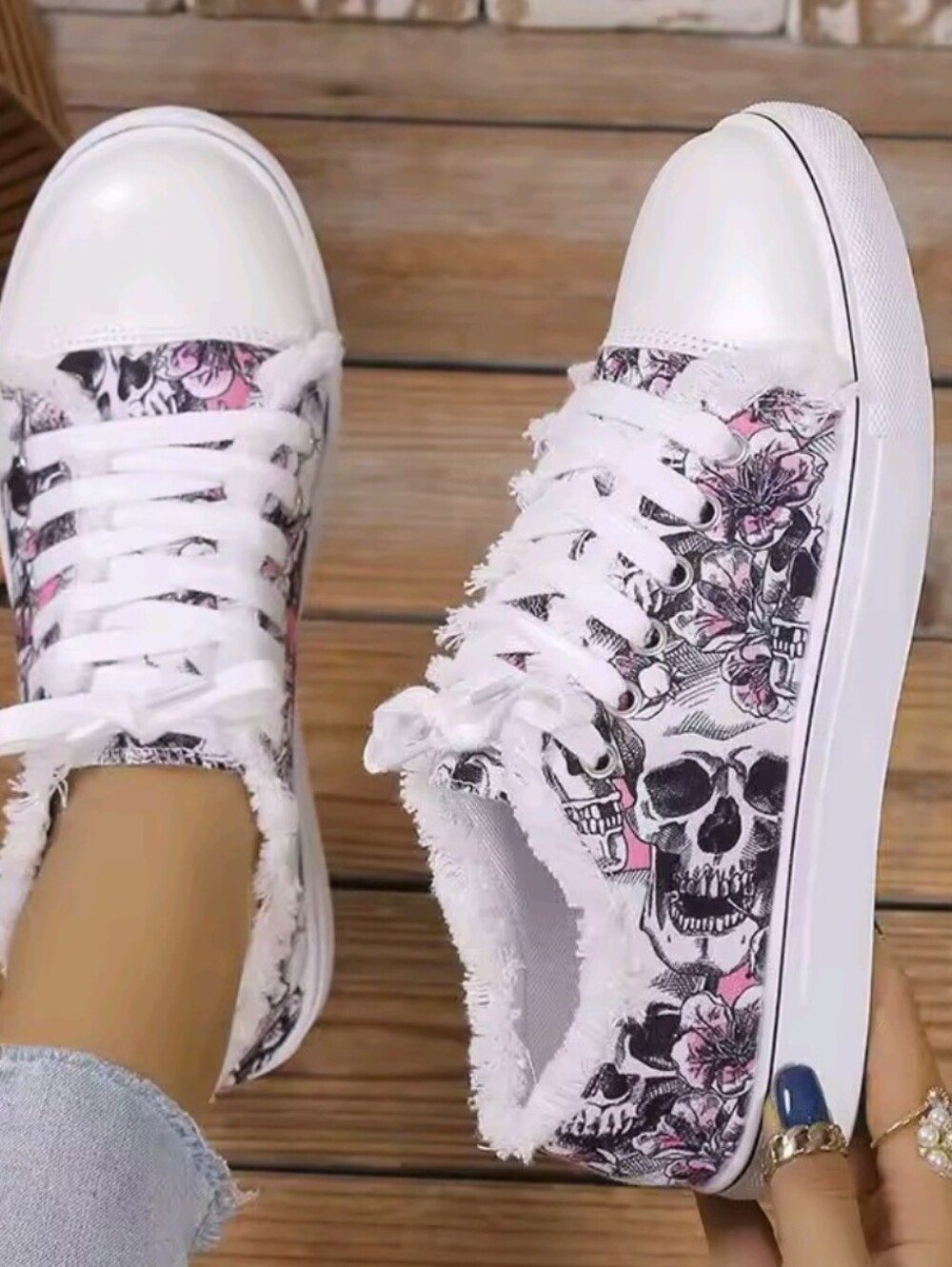 Women's Floral Canvas Shoes Flat Sneakers Casual Lace Up Shoes